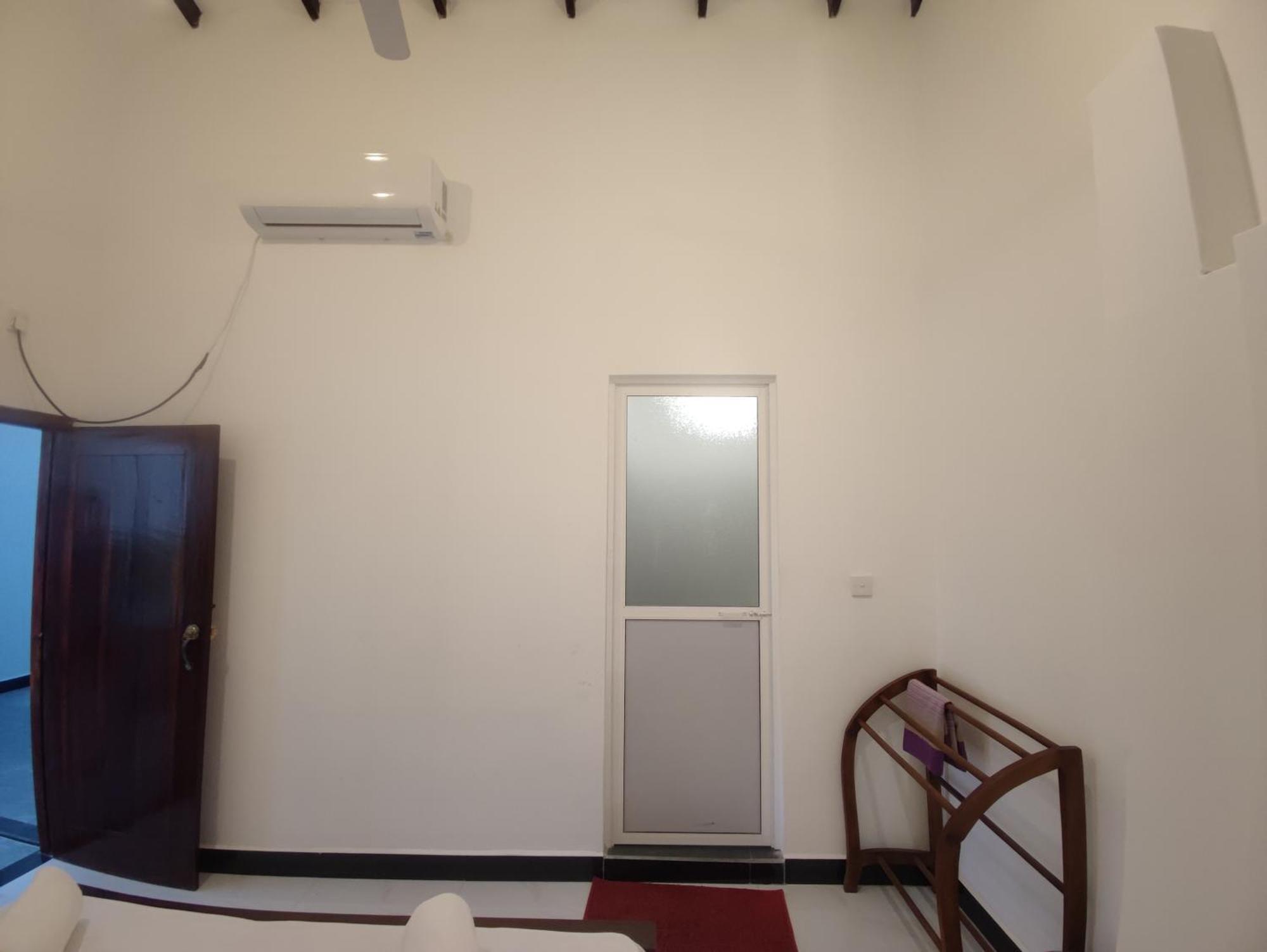Chandra Holiday Home ديكويلاّ تين المظهر الخارجي الصورة