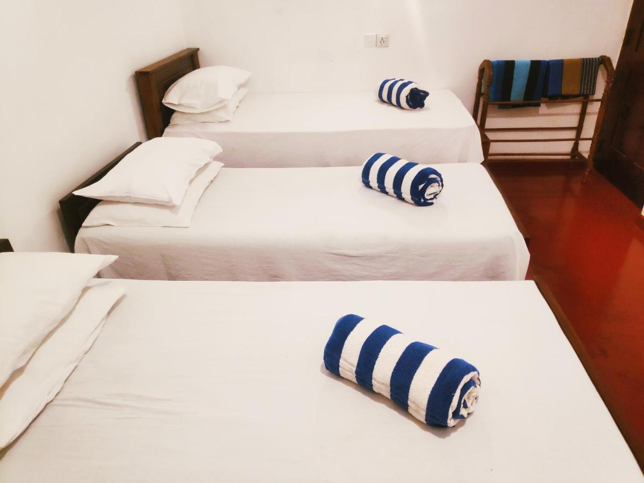 Chandra Holiday Home ديكويلاّ تين المظهر الخارجي الصورة
